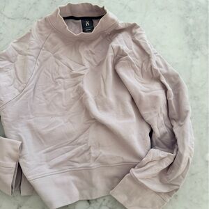 On Running Lavender Crewneck Sweatshirt